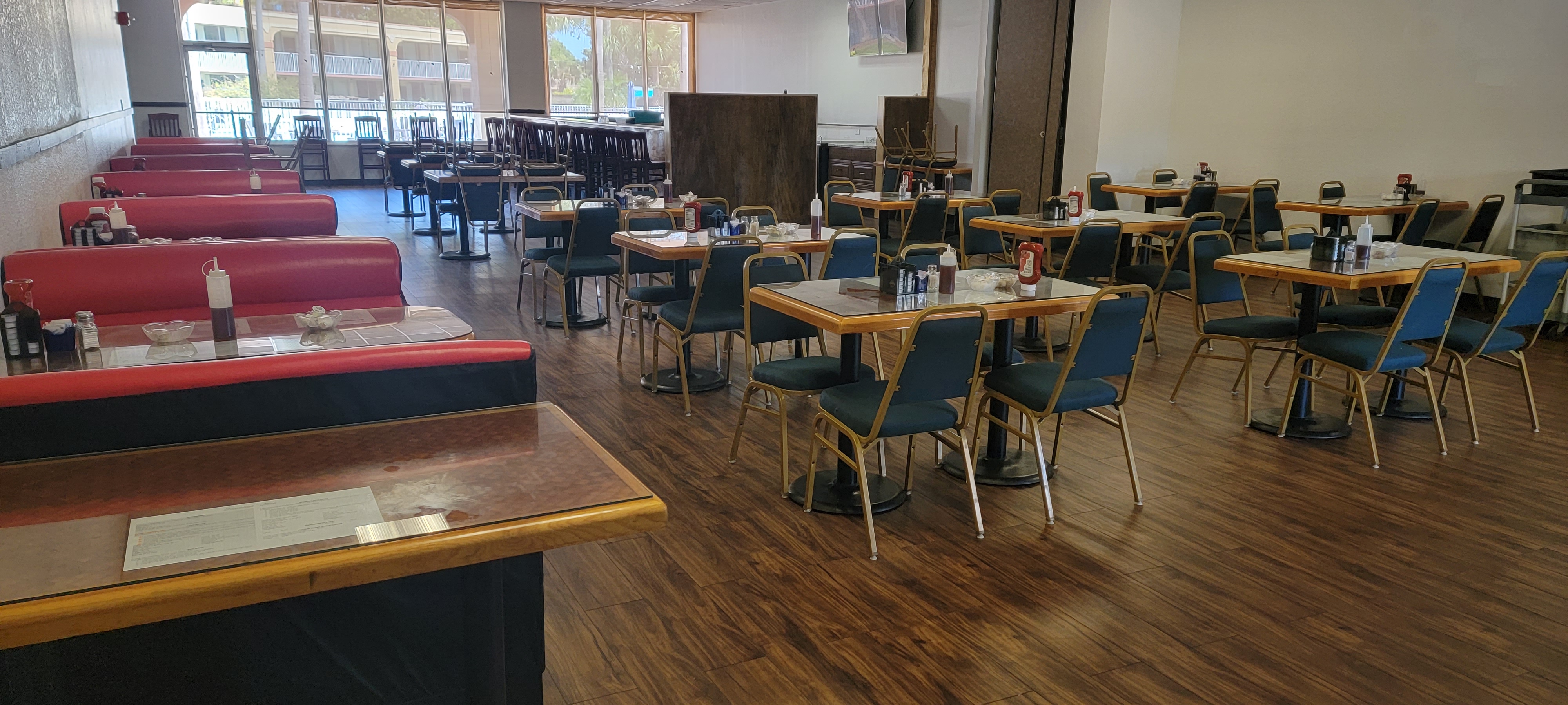 Breakfast Area 1
