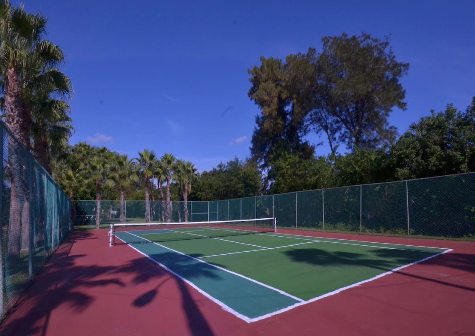 tennis-court